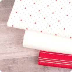 Be Still My Heart Quilt KitFeaturing Lighthearted By Camille Roskelley 19 Be Still My Heart Quilt KitFeaturing Lighthearted By Camille Roskelley -Fabric Sewing Store be still my heart qk2