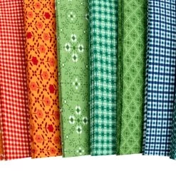 Bee Plaids 5" StackerLori Holt For Riley Blake Designs -Fabric Sewing Store bee plaids cu5 3