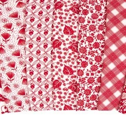 Flowerhouse Daisy's Redwork Fat Quarter BundleDebbie Beaves For Robert Kaufman Fabrics -Fabric Sewing Store daisy s redwork flowerhouse cu2 1