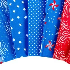 Holiday Essentials - Americana Charm PackStacy Iest Hsu For Moda Fabrics -Fabric Sewing Store holidayessentials americana cu3 1