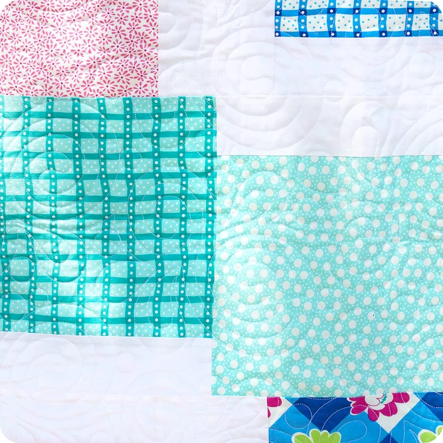 Layer Cake Tumble Quilt KitFeaturing Picnic Pop By Me & My Sister Designs 4 Layer Cake Tumble Quilt KitFeaturing Picnic Pop By Me & My Sister Designs - Image 4
