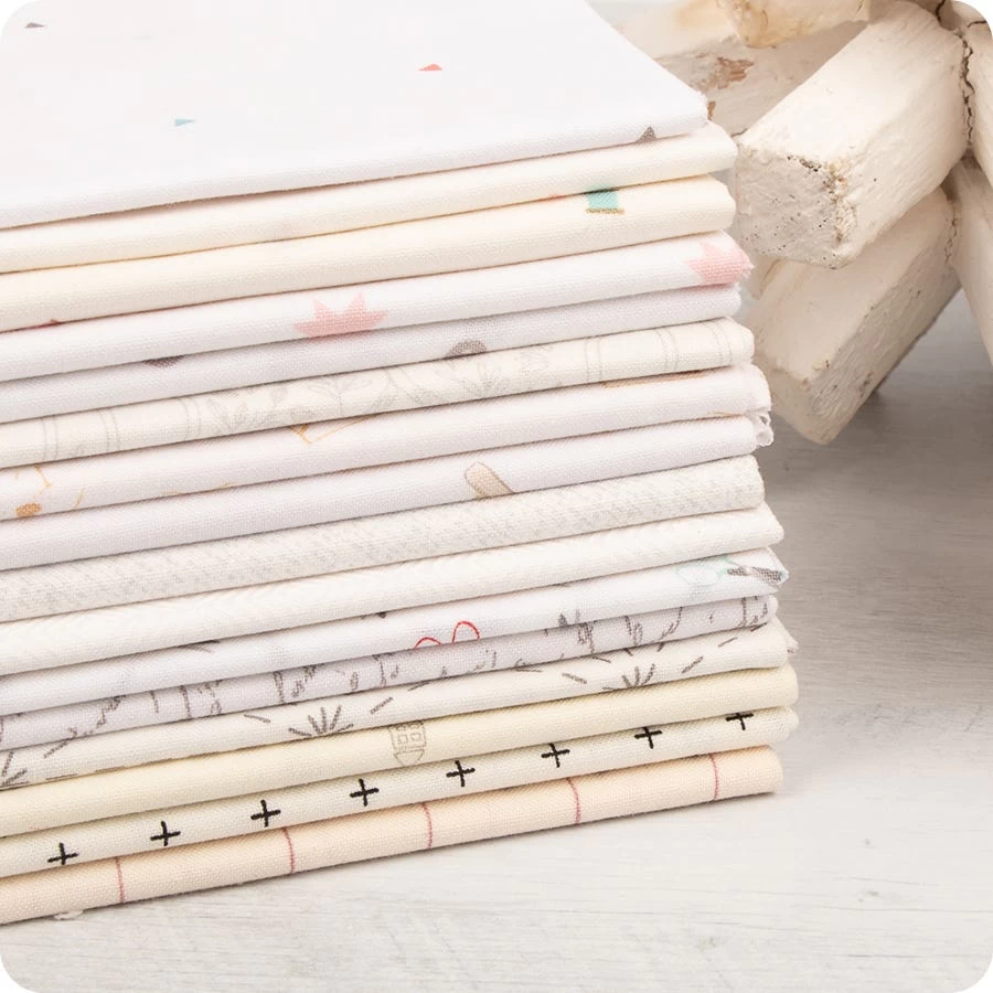 October 2022 Low Volume Fat Quarter BundleFat Quarter Shop Exclusive 7 October 2022 Low Volume Fat Quarter BundleFat Quarter Shop Exclusive - Image 7