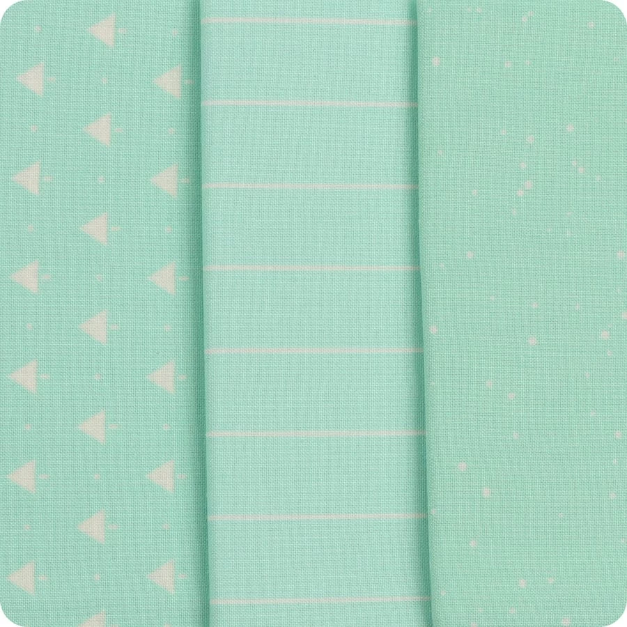 Merry Little Christmas Petite Fat Quarter BundleCurated By Fat Quarter Shop 5 Merry Little Christmas Petite Fat Quarter BundleCurated By Fat Quarter Shop - Image 5