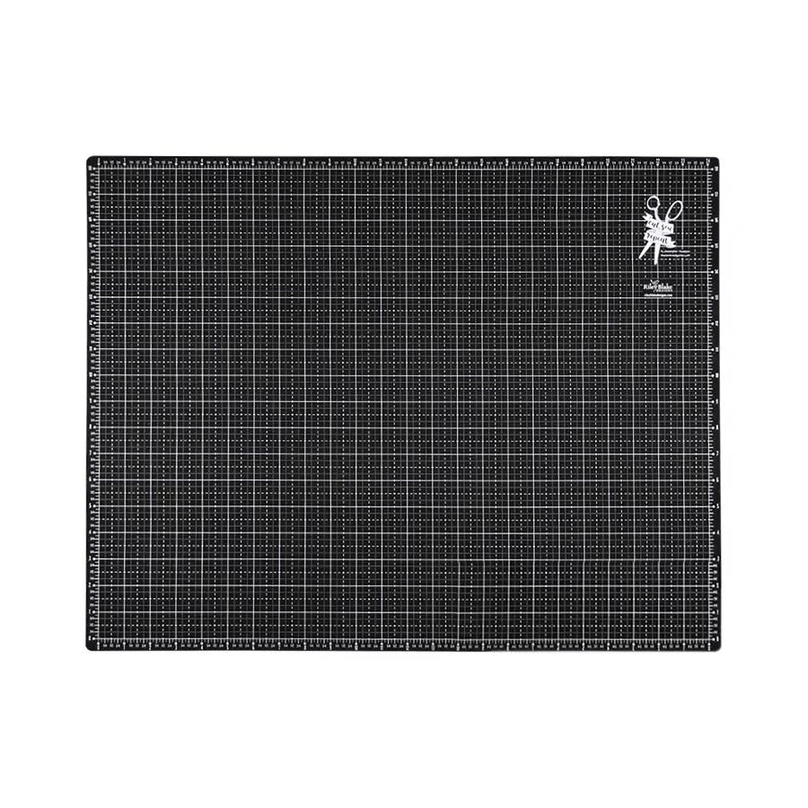 18" X 24" Cutting MatChristopher Thompson #STCM-9695 1 18" X 24" Cutting MatChristopher Thompson #STCM-9695